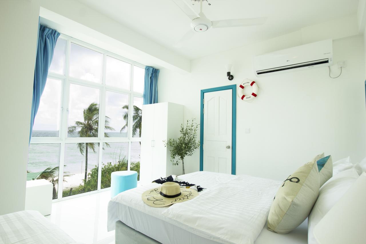 The Aquzz Hotel Hulhumale Bagian luar foto