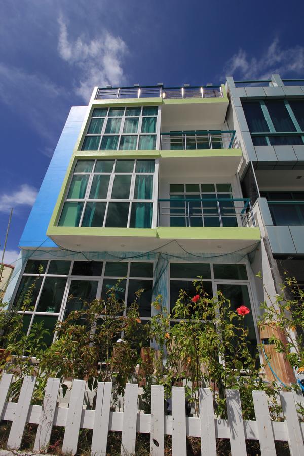 The Aquzz Hotel Hulhumale Bagian luar foto